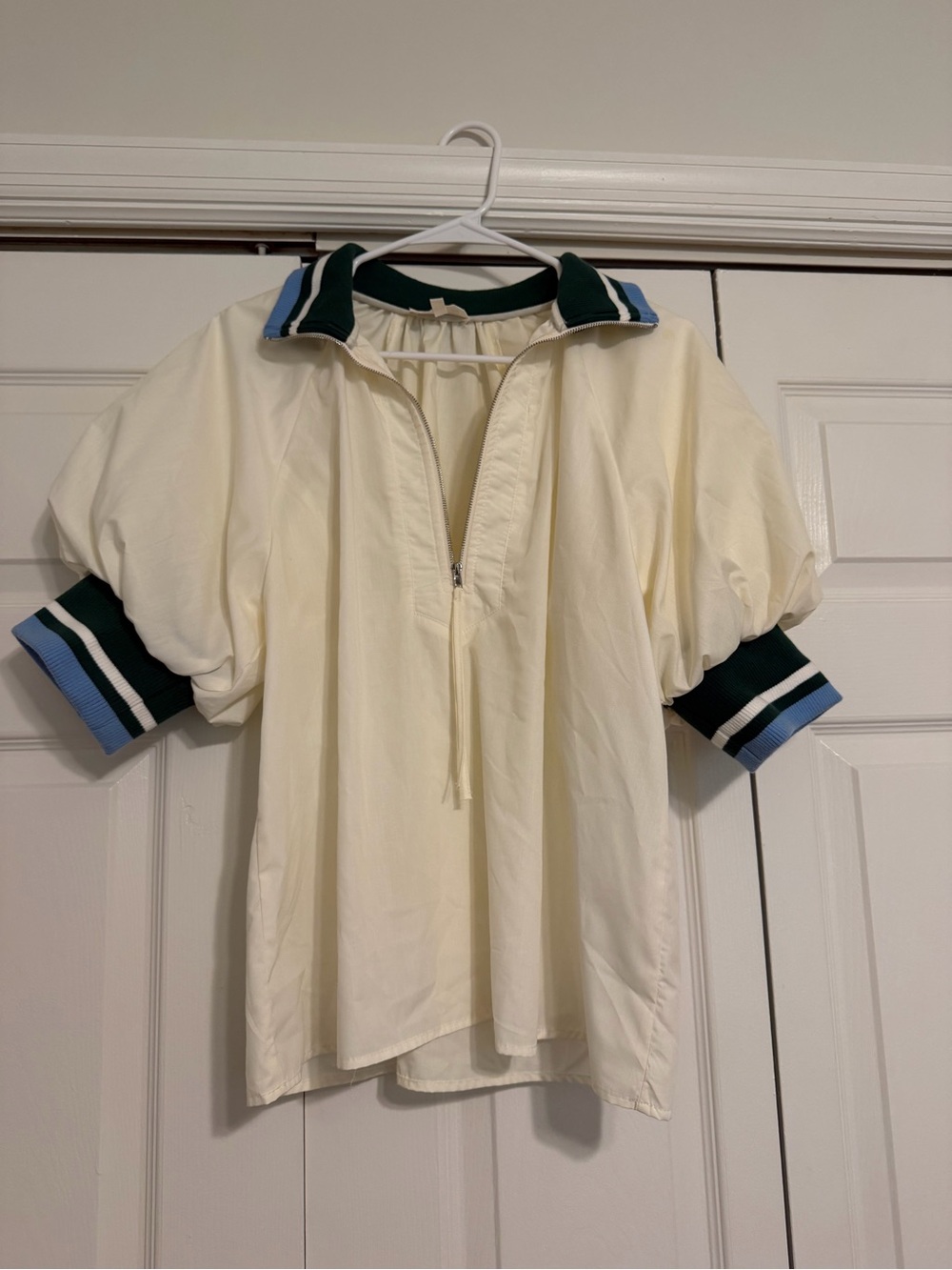 entro Cream Short-Sleeve Pullover Polo with Green and Light Blue Trim